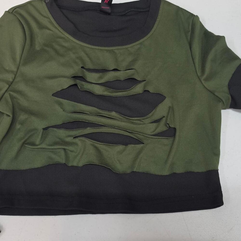 Romwe green black distressed